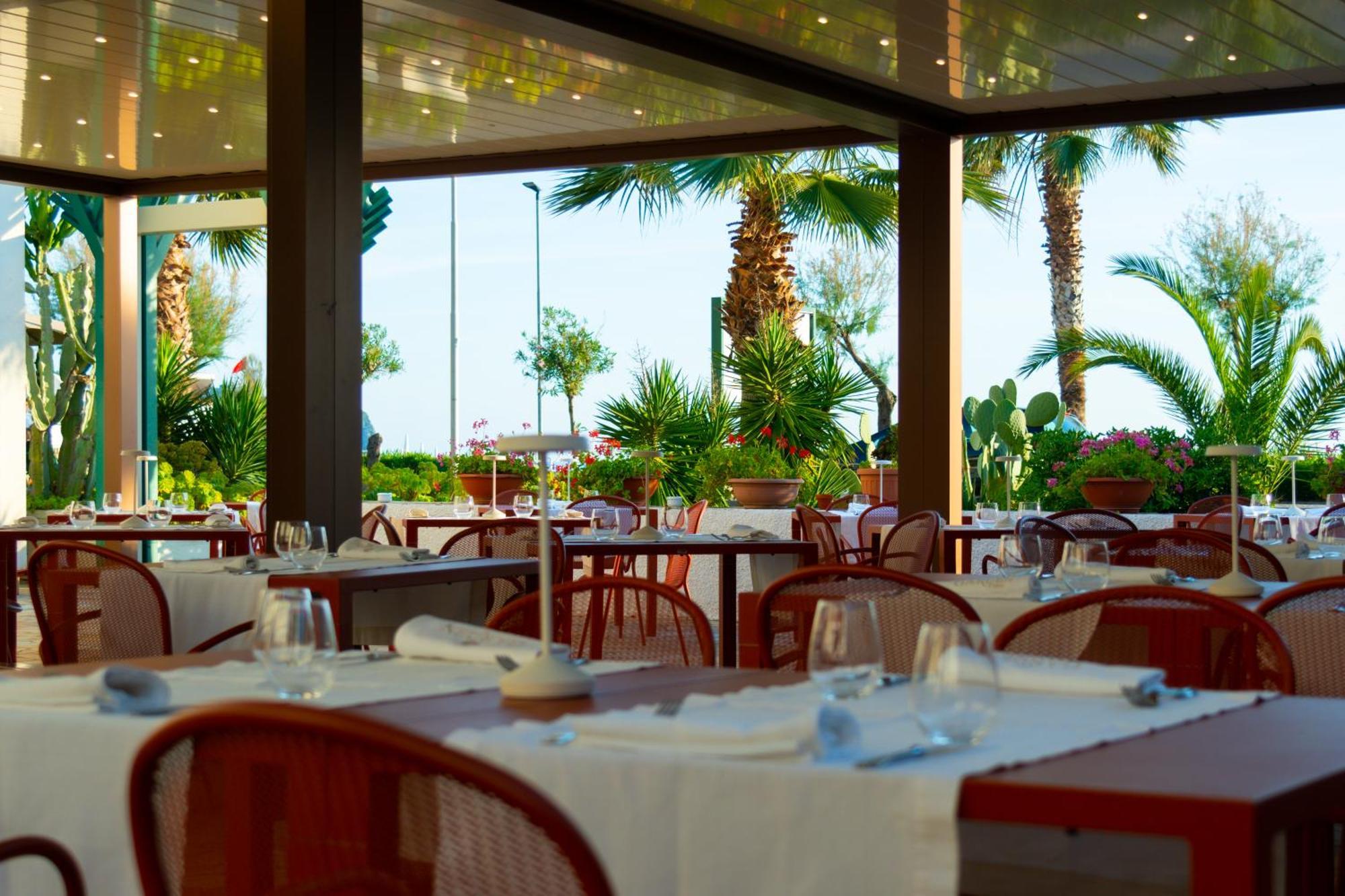 Hotel Garden Praia a Mare Bagian luar foto