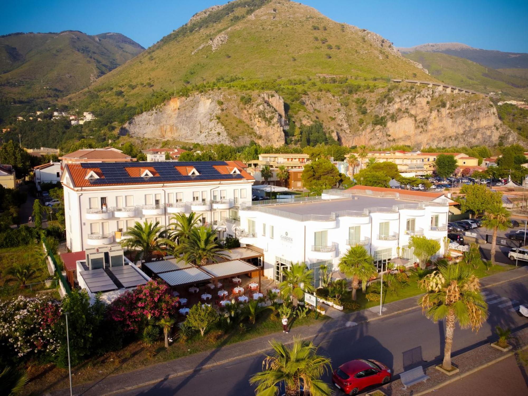 Hotel Garden Praia a Mare Bagian luar foto