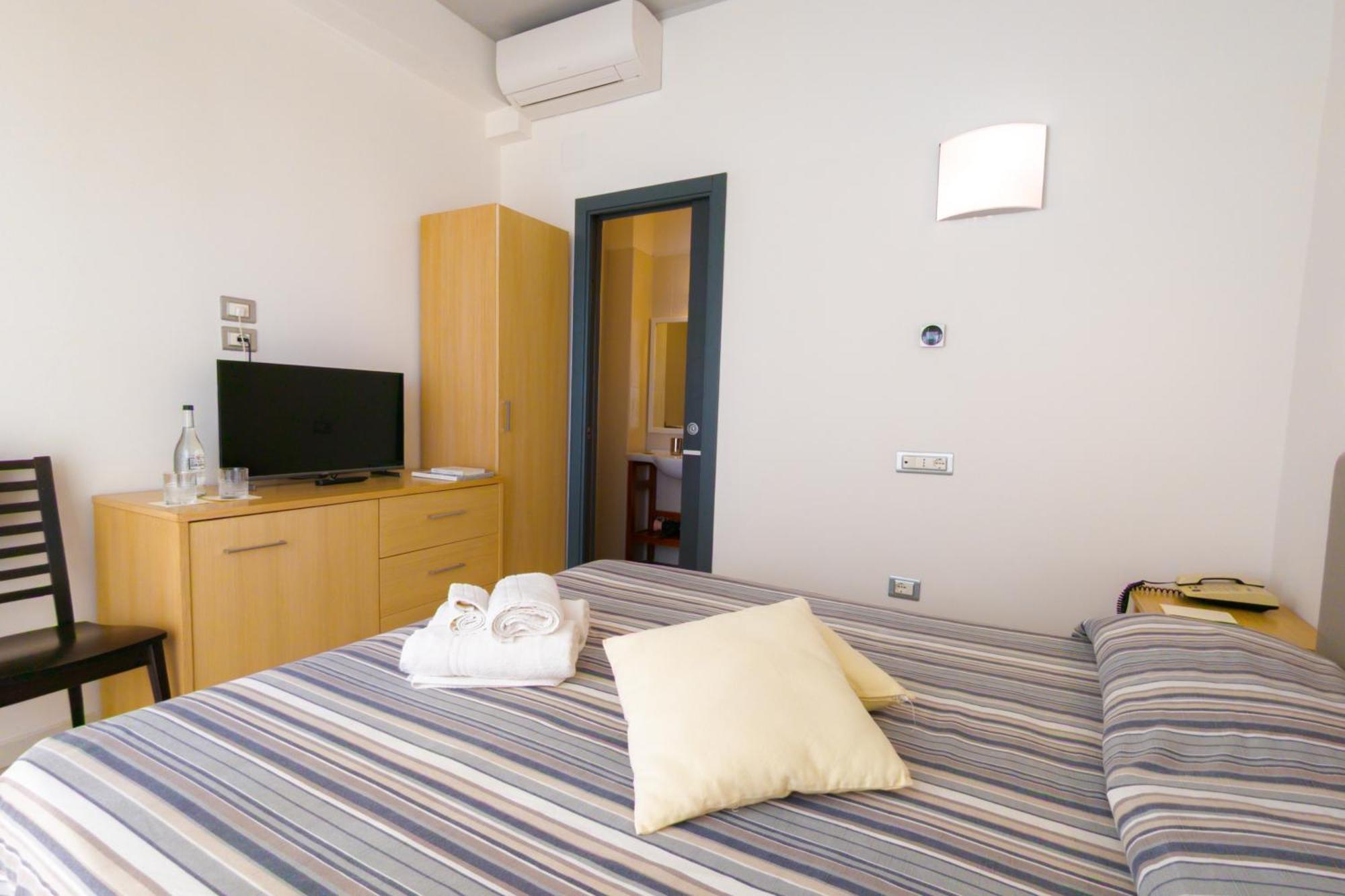Hotel Garden Praia a Mare Bagian luar foto