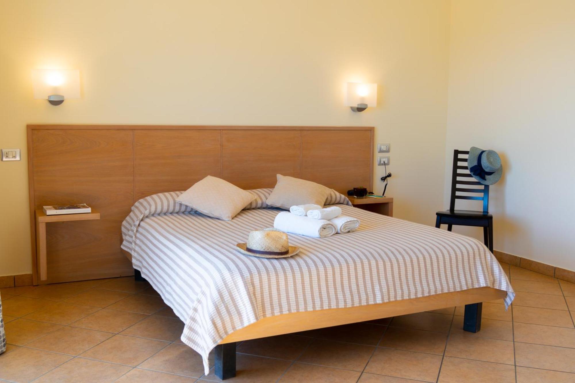 Hotel Garden Praia a Mare Bagian luar foto